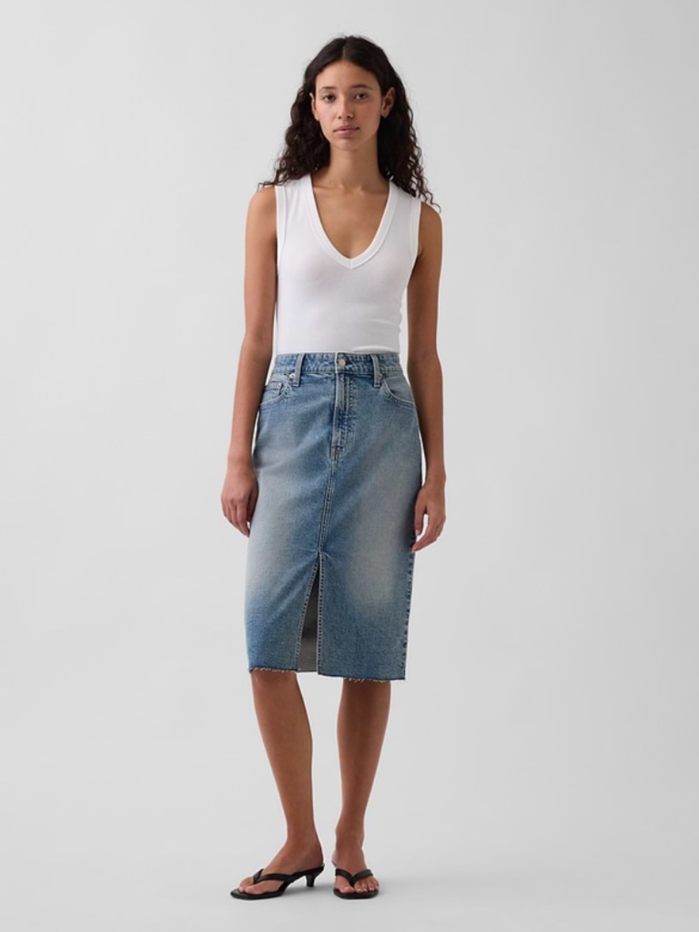 GAP Midi Medium Indigo Denim Pencil Skirt Sz 31/12 Blue Everyday Essential